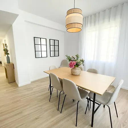 Lägenhet Gran Via 3000 *