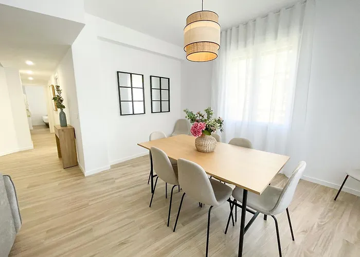 Апартаменты Gran Via 3000 *